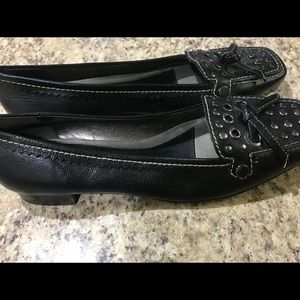 Antonio Melani flats